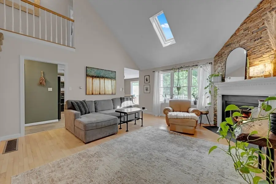 29 Coldspring Dr #D, Sutton, MA 01590 - #2