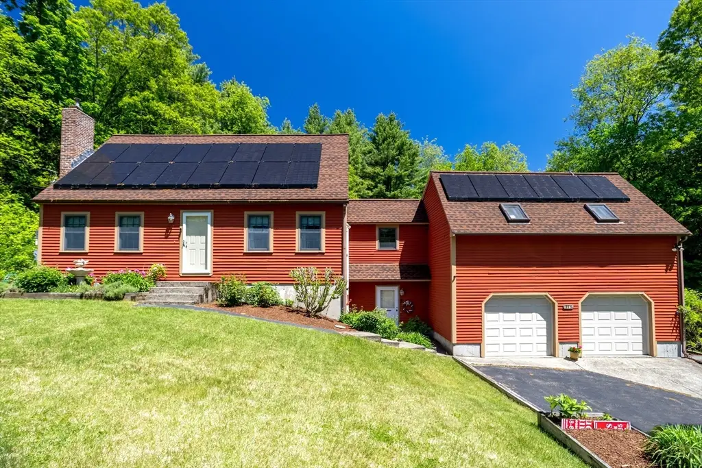 315 Burrage St, Lunenburg, MA 01462 - #1
