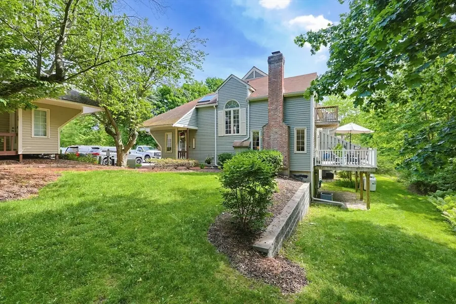 2 Strathmore Shire Dr #A, Uxbridge, MA 01569 - #3