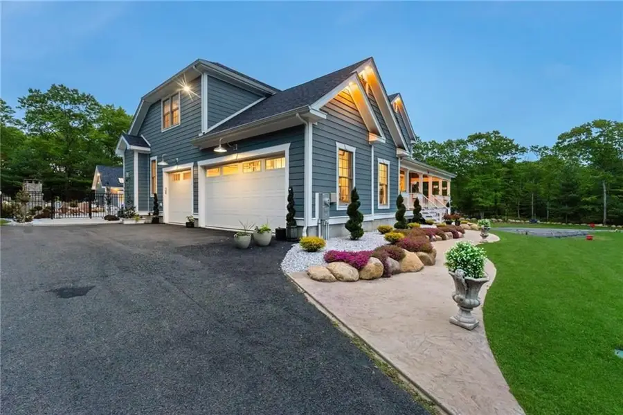 120 Stubble Brook Rd, West Greenwich, RI 02817 - #3