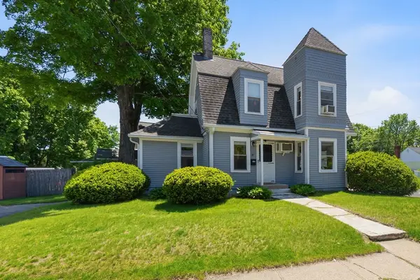 47 Whitehall Rd, Amesbury, MA 01913