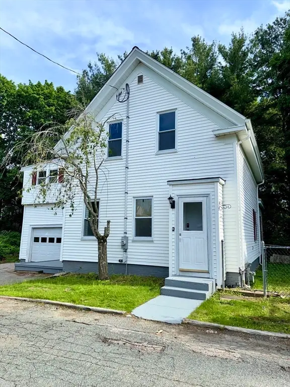 14 Elm Ave, Holbrook, MA 02343 - #2