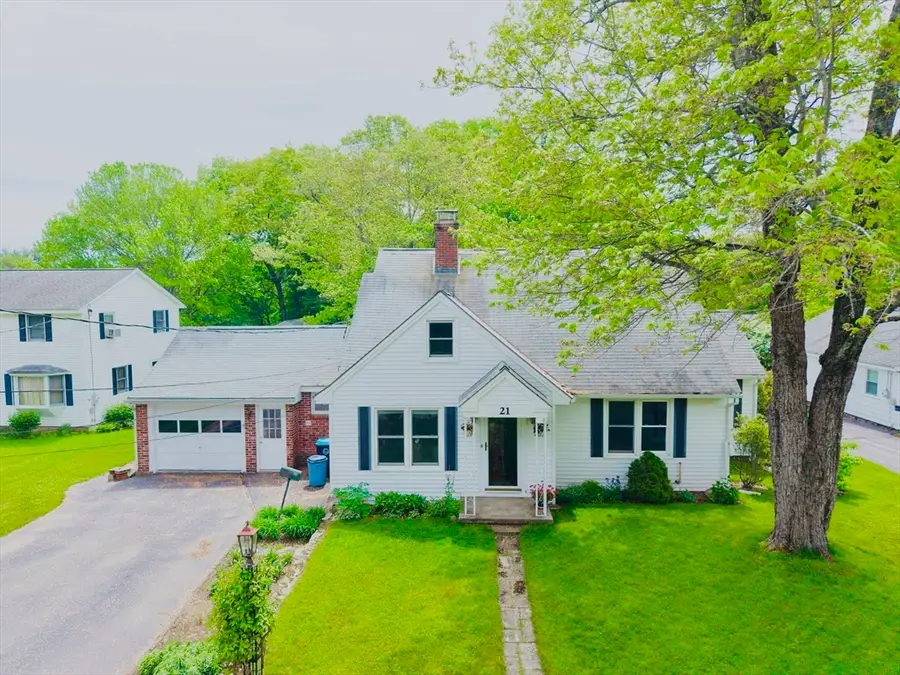 21 Eaton Pl, Shrewsbury, MA 01545 - #2