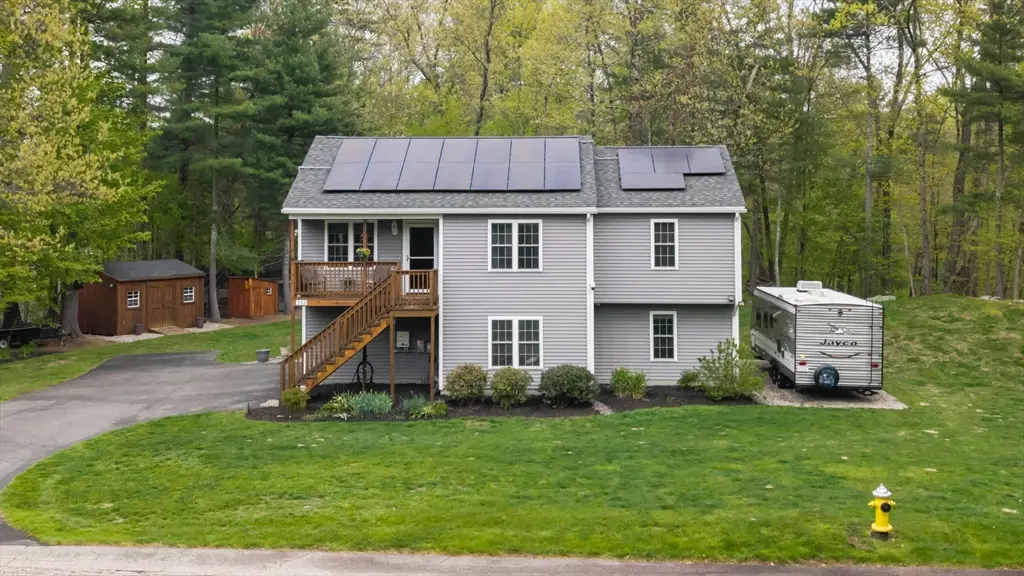 352 Durfee St, Southbridge, MA 01550 - #1