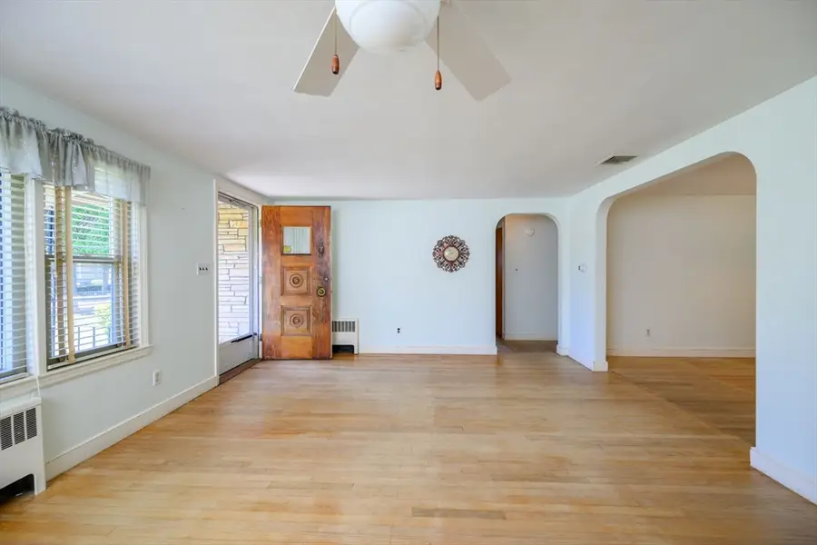 85 Elm St, Quincy, MA 02169 - #3