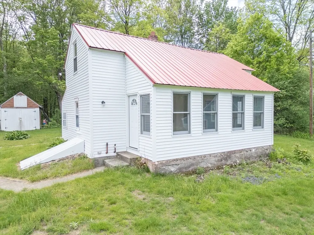 92 Squannacook Rd, Shirley, MA 01464 - #1