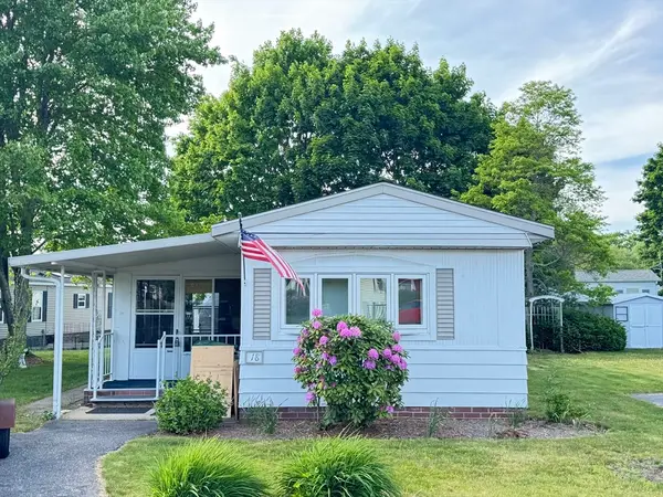 18 Garden Lane, Plainville, MA 02762