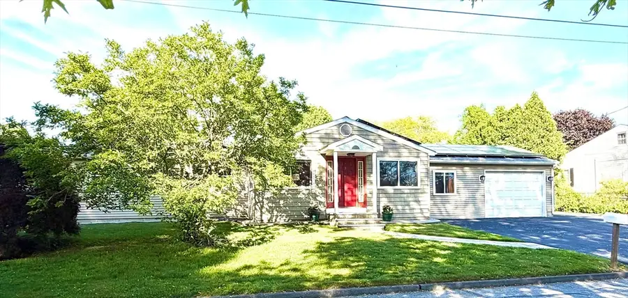 3 Roseanne Drive, Fairhaven, MA 02719 - #2