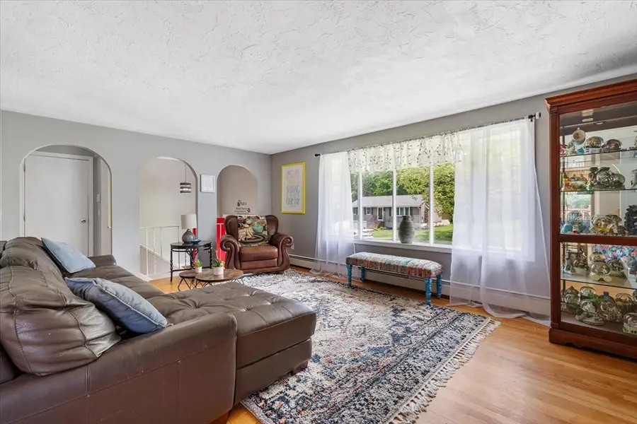 3 Edith Ln, Rutland, MA 01543 - #3