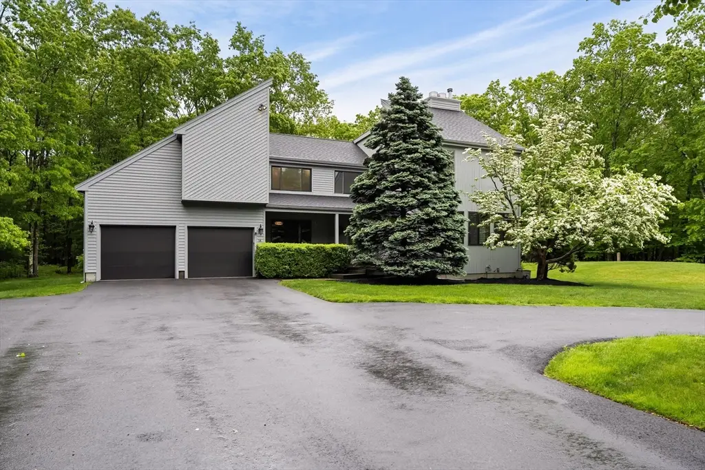 14 Appleblossom Ln, Easton, MA 02375 - #1