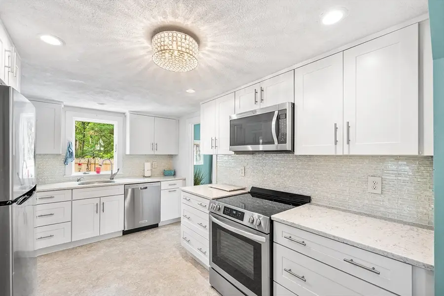 185 Randall Rd, Stow, MA 01775 - #3