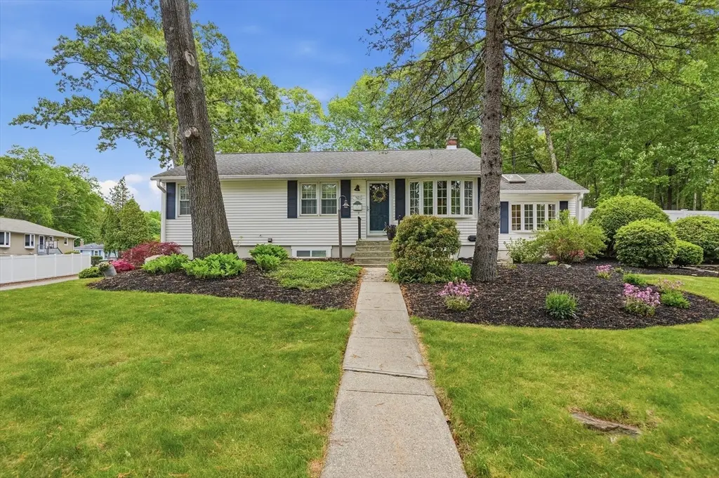 35 Alpine Street, Millbury, MA 01527 - #1