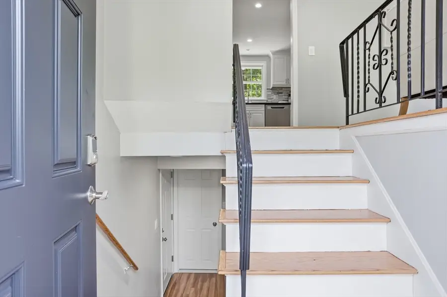 33 Simon Willard Rd, Acton, MA 01720 - #3