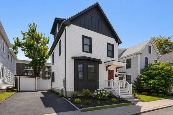 4 Fairlee St, Somerville, MA 02144