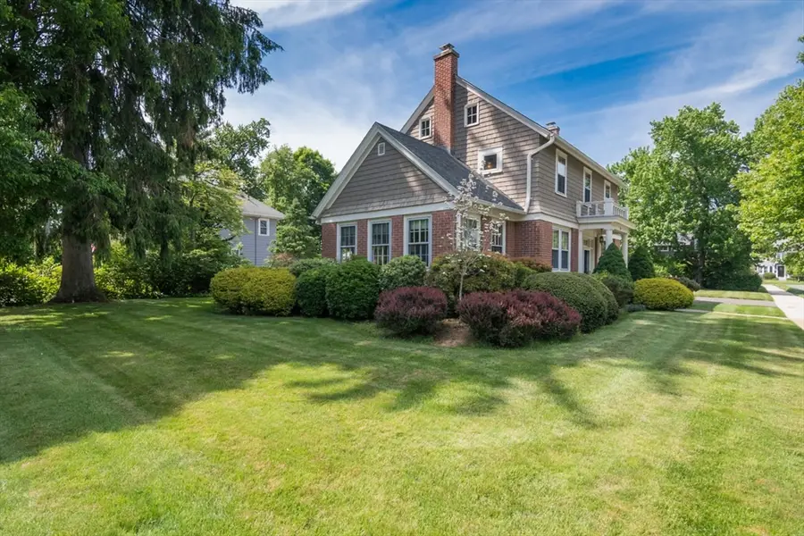 20 Wenonah Pl, Longmeadow, MA 01106 - #3