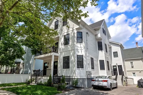 23 Jaques St #B, Somerville, MA 02145