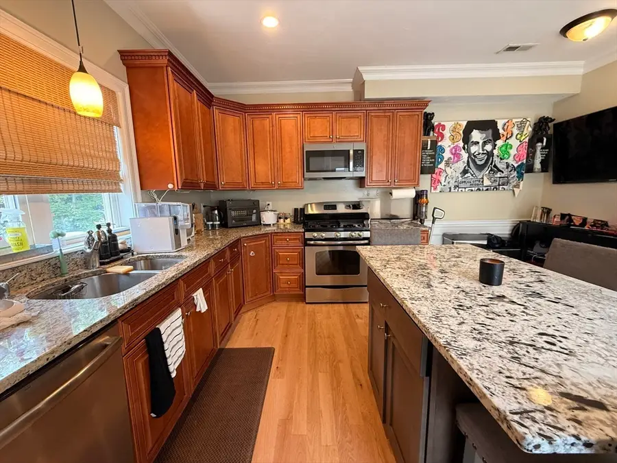 159 Willard St #7, Quincy, MA 02169 - #3