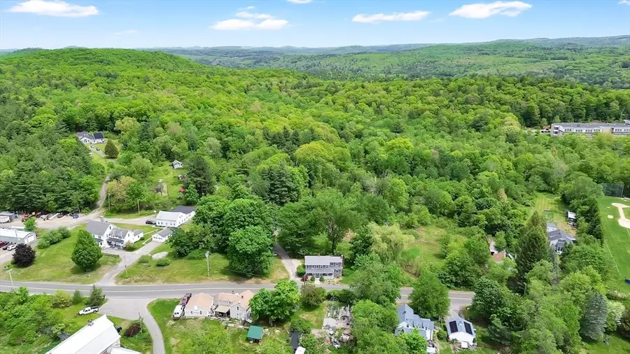 69 Margaret St, Monson, MA 01057 - #3