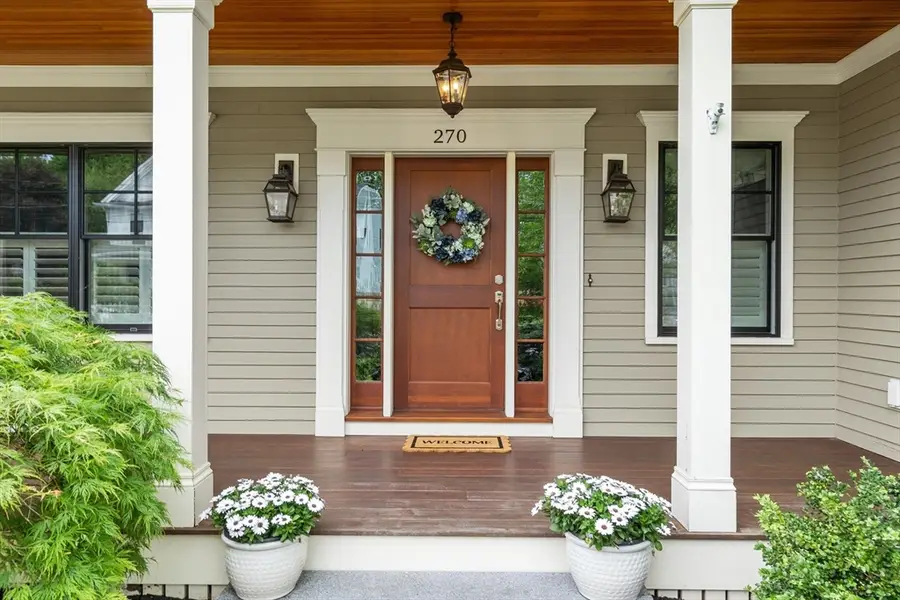 270 Elsinore St, Concord, MA 01742 - #3