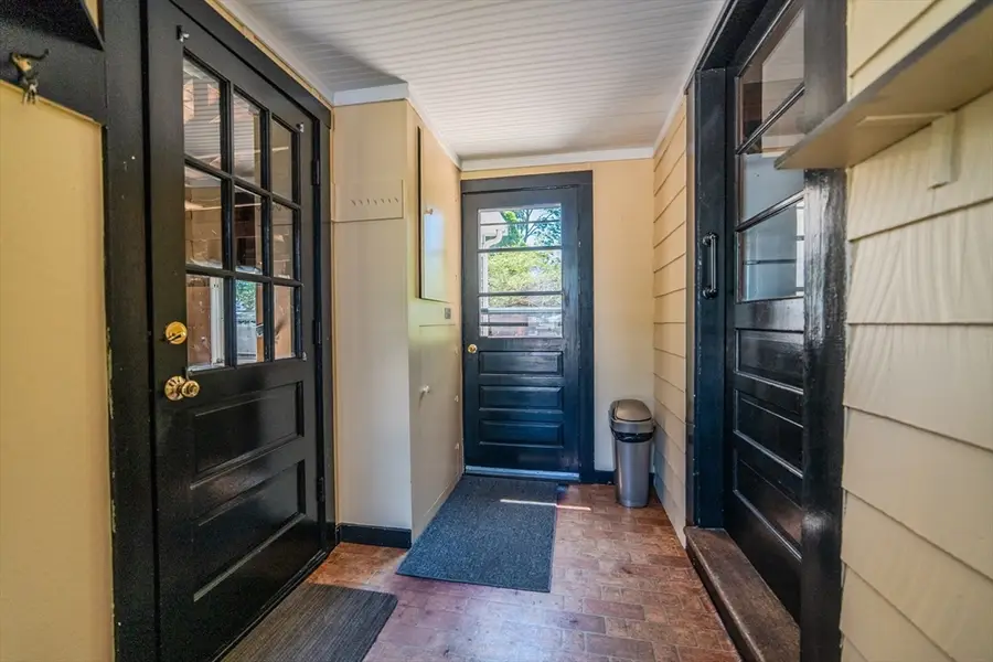 113 Oak St, Weymouth, MA 02190 - #3