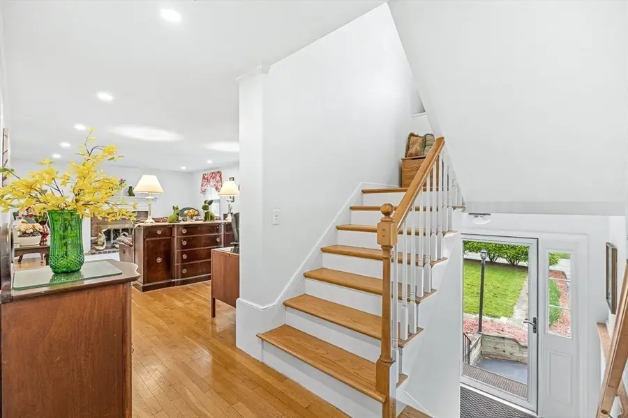 121 Mylod St, Walpole, MA 02081 - #2