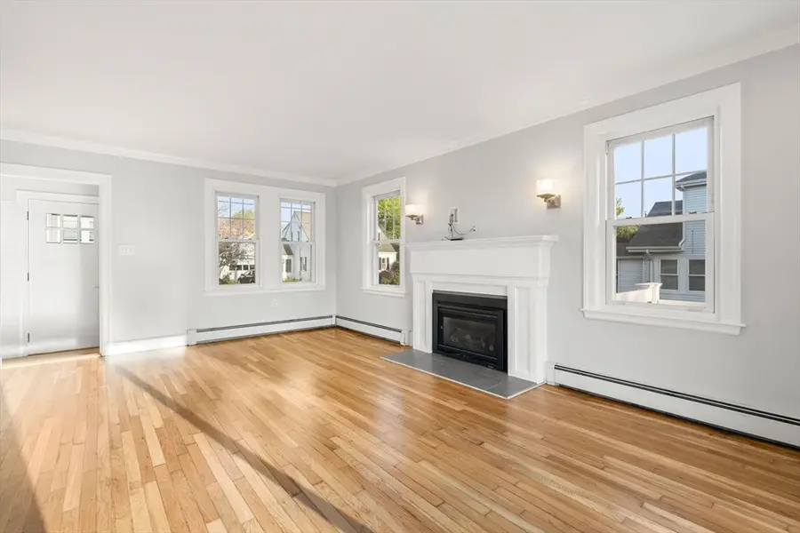 24 Bloomfield St, Quincy, MA 02171 - #3