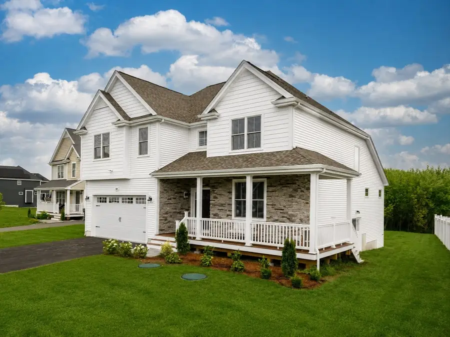 4 Narragansett Dr, West Bridgewater, MA 02379 - #2