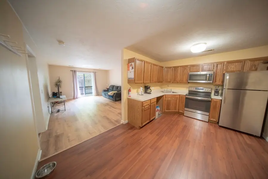 44 Maria Ave #202, Southbridge, MA 01550 - #3
