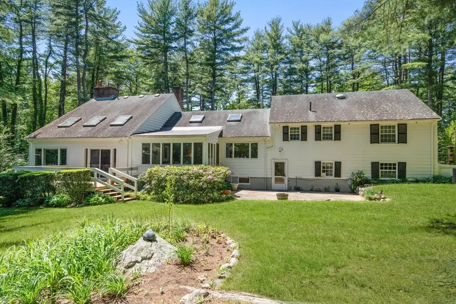 242 Winter St, Weston, MA 02493 - #3