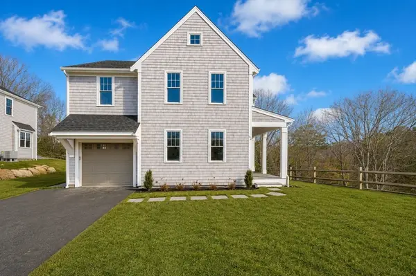 32 Pasture Hill Road, Plymouth, MA 02360