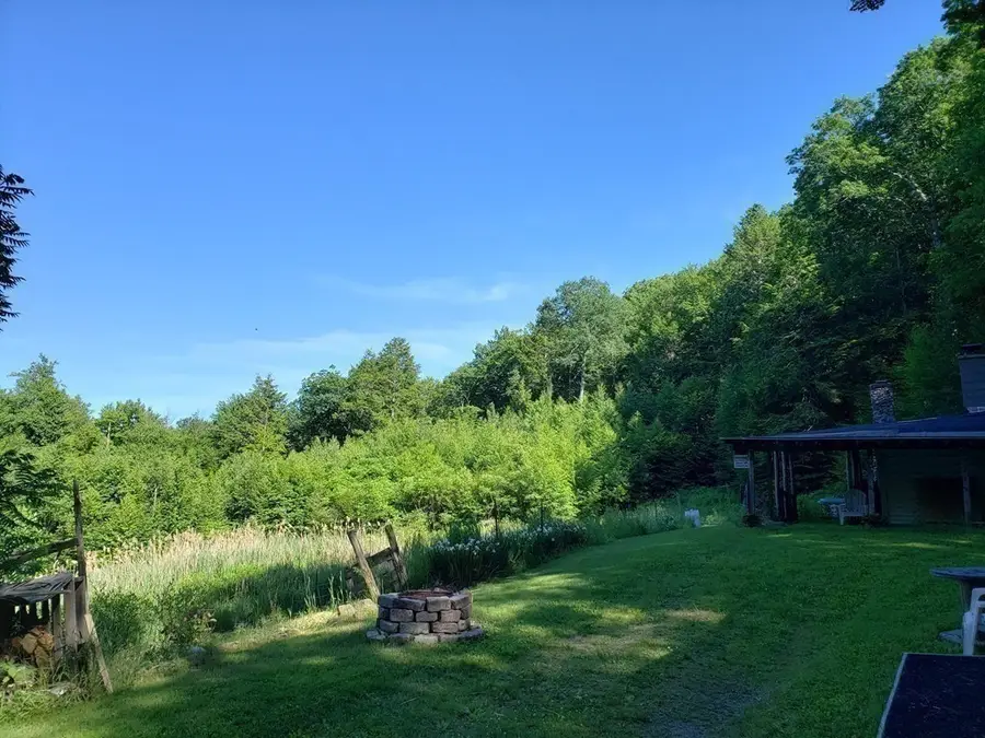 31 Goss Hill Rd, Huntington, MA 01050 - #3