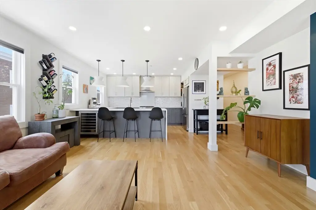 34 Heath St #3, Somerville, MA 02145 - #1