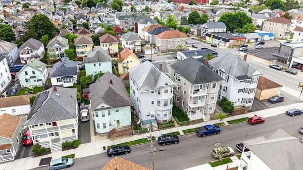 166 Clifford St, New Bedford, MA 02745