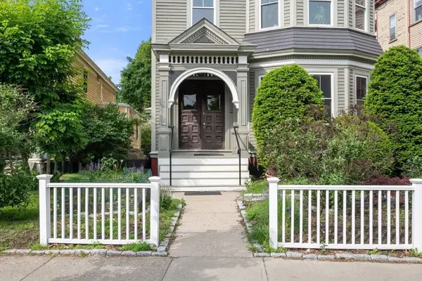 174 Elm Street North #1, Cambridge, MA 02140