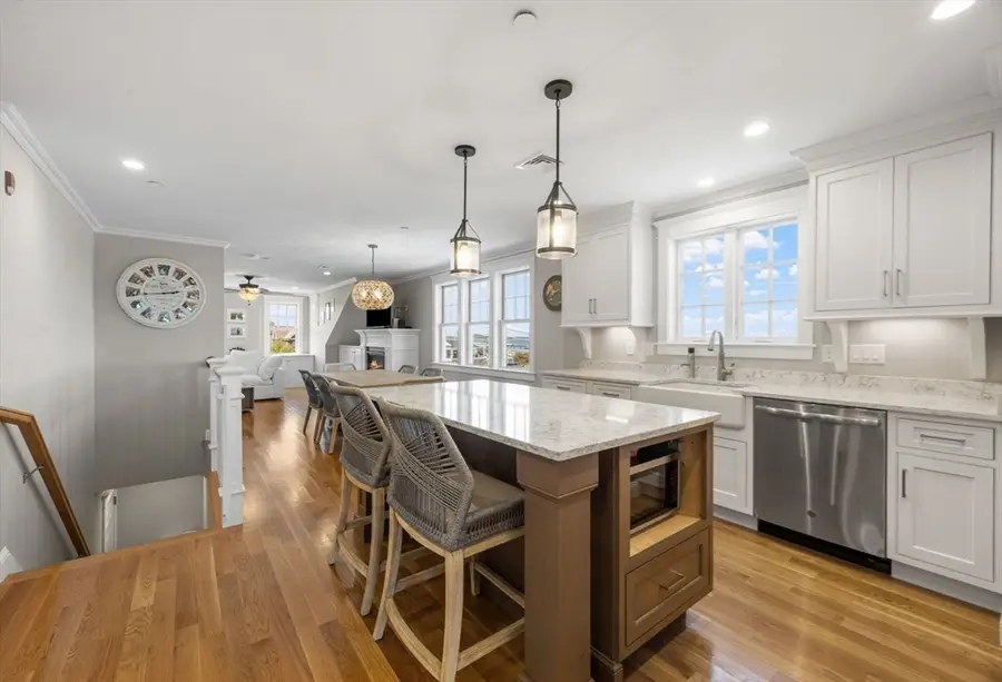 27 Howland #8, Plymouth, MA 02360 - #3