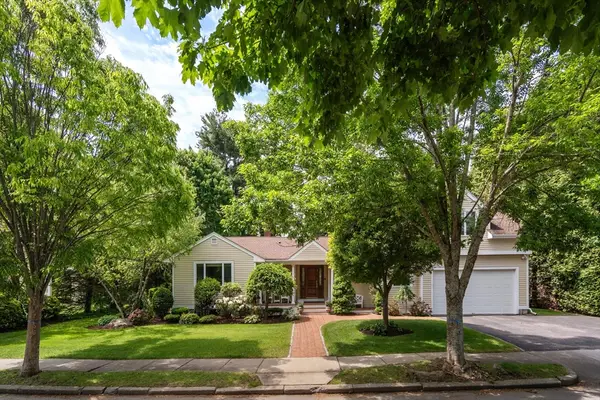 183 Old Farm Rd, Newton, MA 02459