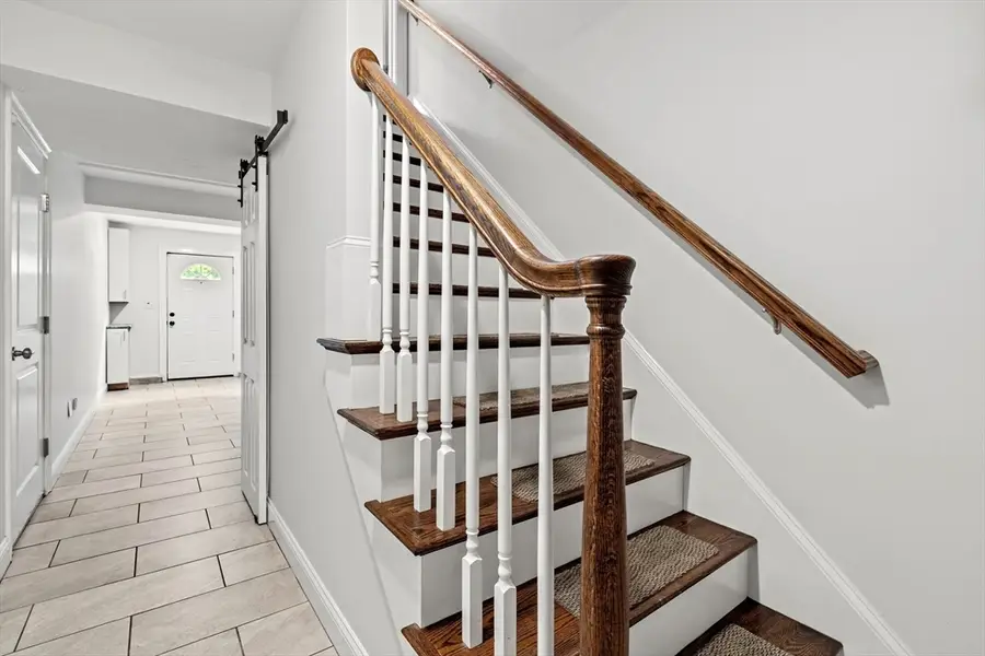 24 Bartlett Ave #24, Chelmsford, MA 01824 - #3