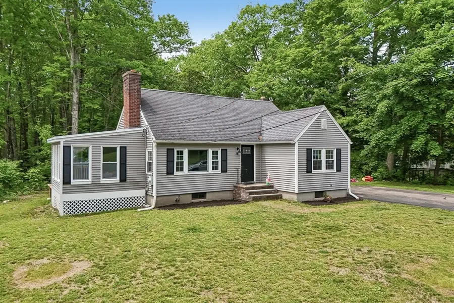 18 Carleton Rd, Rochdale, MA 01542 - #3