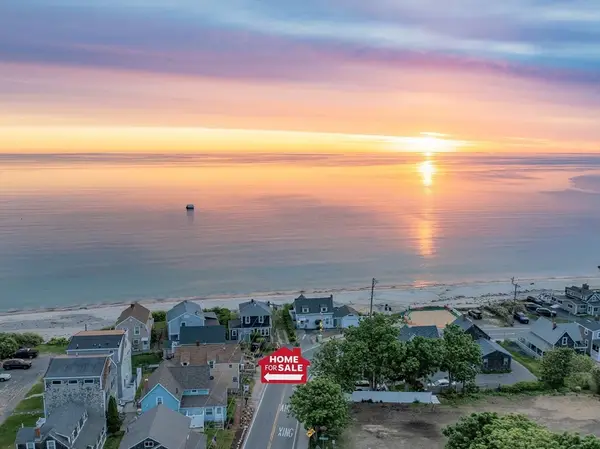 128 White Horse Road, Plymouth, MA 02360