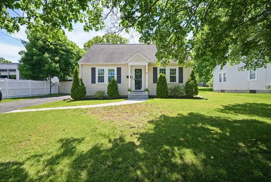 19 Holliston Street, Medway, MA 02053 - #2