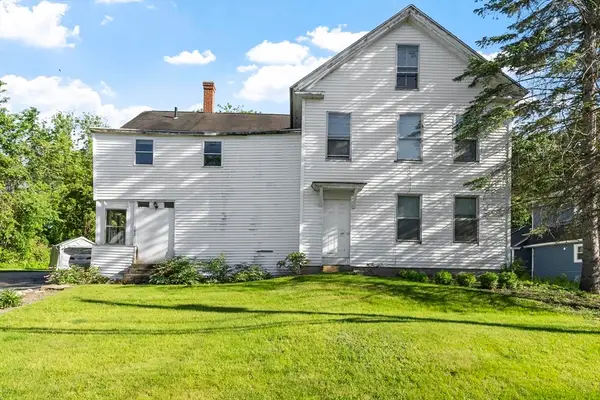 102 Liberty St, Athol, MA 01331