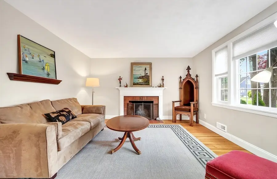 43 Grandview Ave, Watertown, MA 02472 - #2