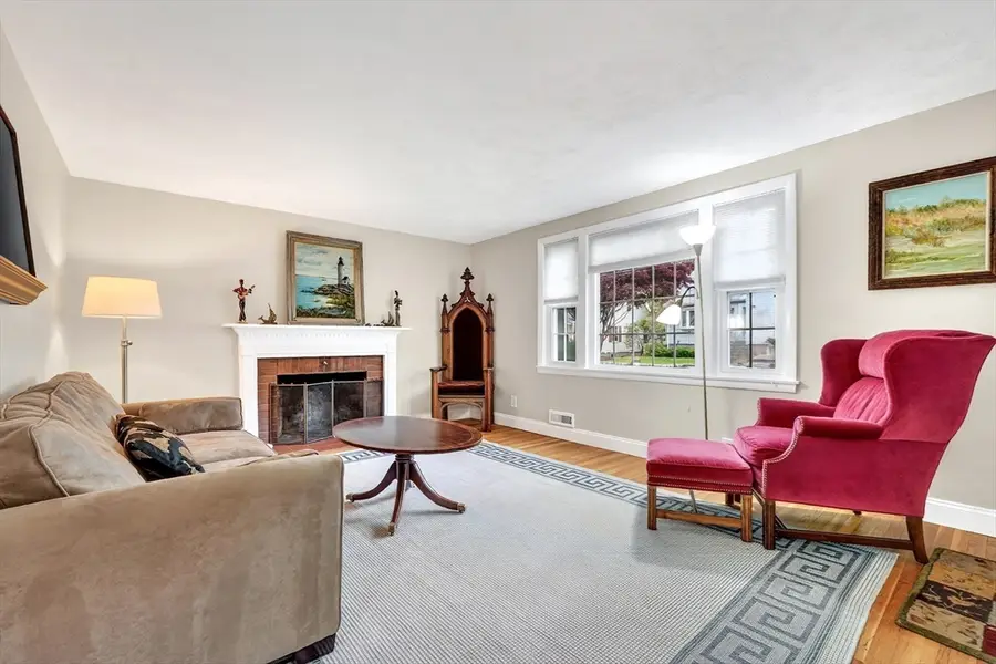 43 Grandview Ave, Watertown, MA 02472 - #3