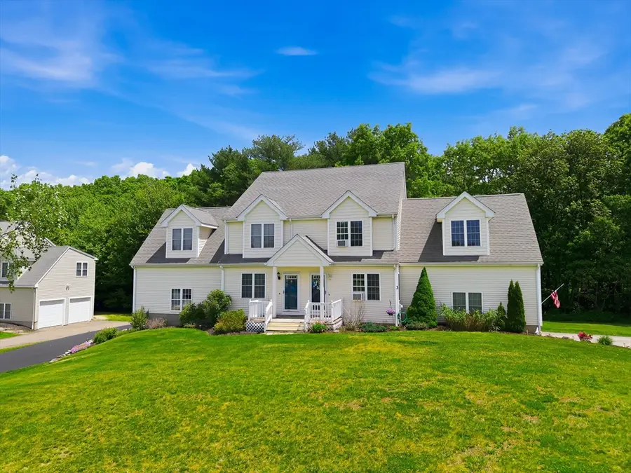 3 Henry Marsh Rd #B, Oxford, MA 01540 - #3