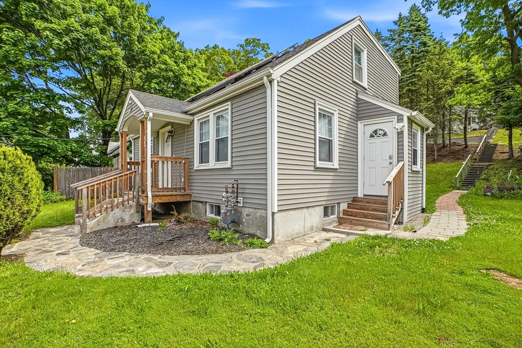 39 Pinehurst, Auburn, MA 01501 - #1