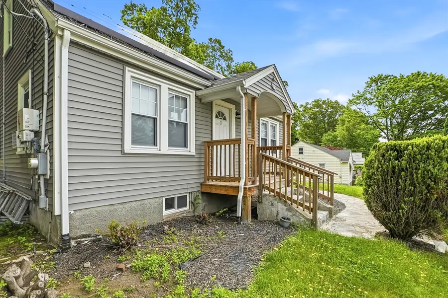 39 Pinehurst, Auburn, MA 01501 - #3