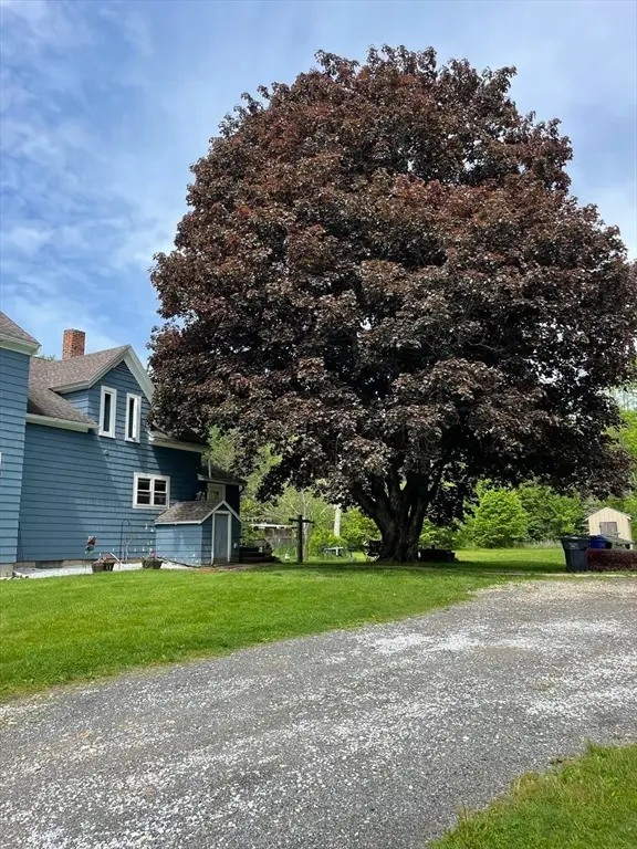 63 Gardner Rd, Hubbardston, MA 01452 - #2