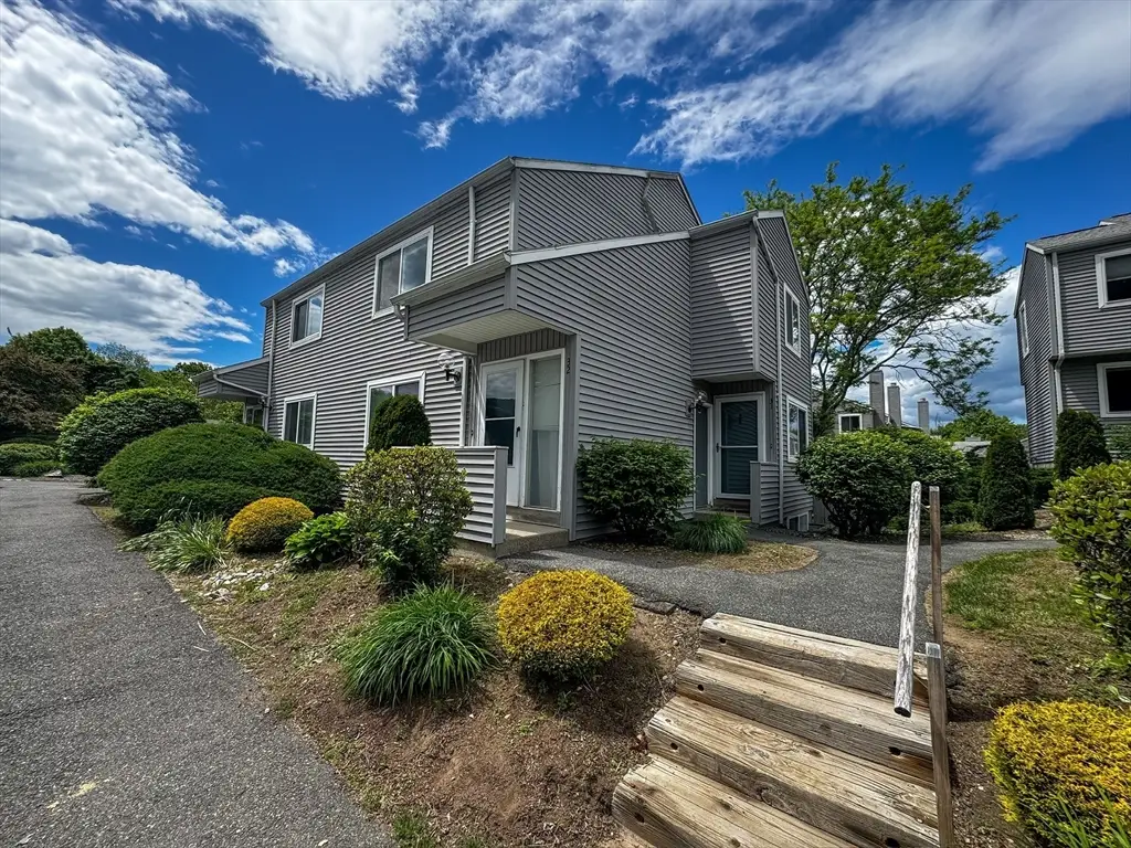 32 Autumn Ln #32, Amherst, MA 01002 - #1