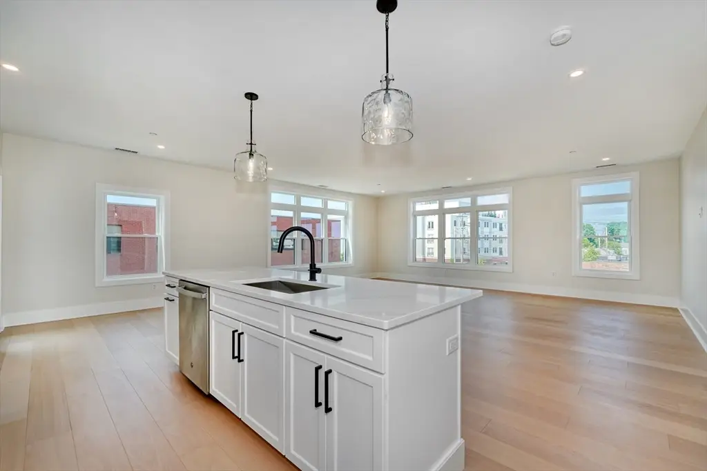 62 Foundry St #315, Wakefield, MA 01880 - #1