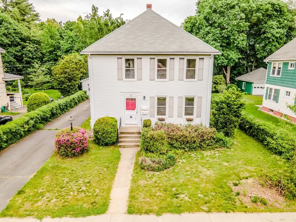 17 Worcester Ave, Turners Falls, MA 01376 - #1